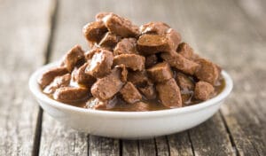 understanding-moisture-content-in-wet-(canned)-dog-food